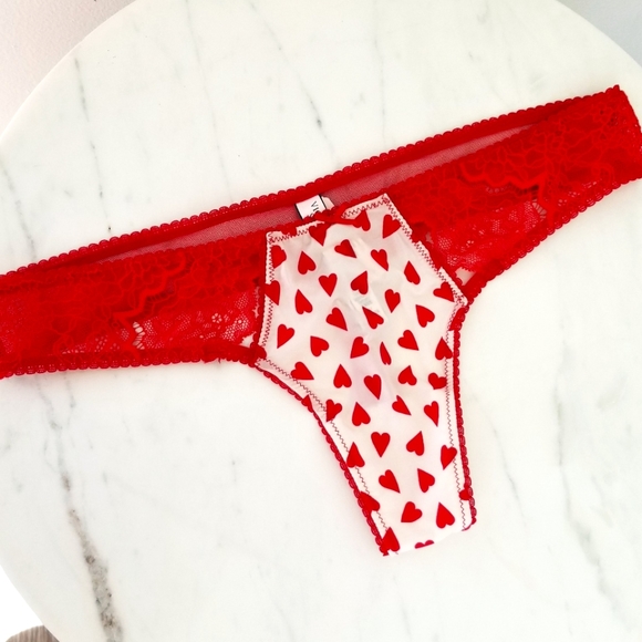 Victoria's Secret Dream Angels Valentine's Day Heart Thong Panty NWT - Picture 10 of 14